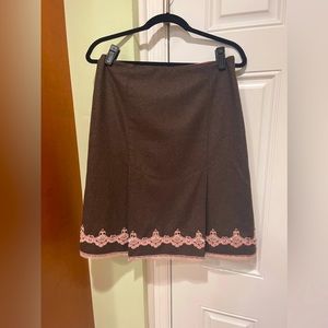 🔥Last chance!🔥 Express | Beautiful wool skirt with pleats and beading, size 8